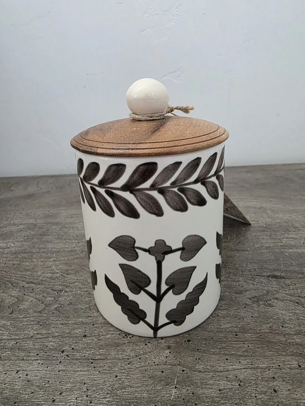 Viral India Floral Brown Flowers Leaves Small Canister 5in x 3in New - Picture 1 of 4
